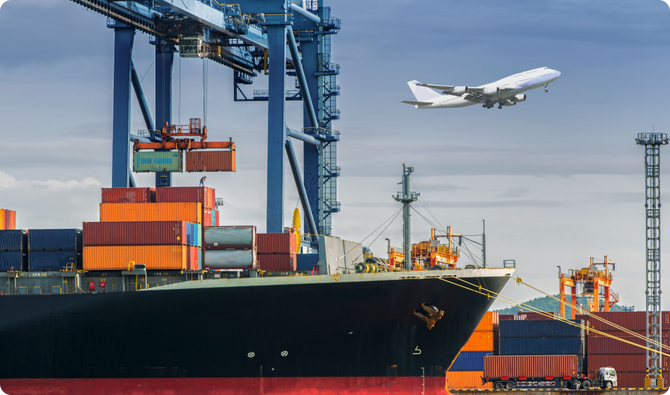 海运码头货运物流集装箱、空运快速运达货运物流